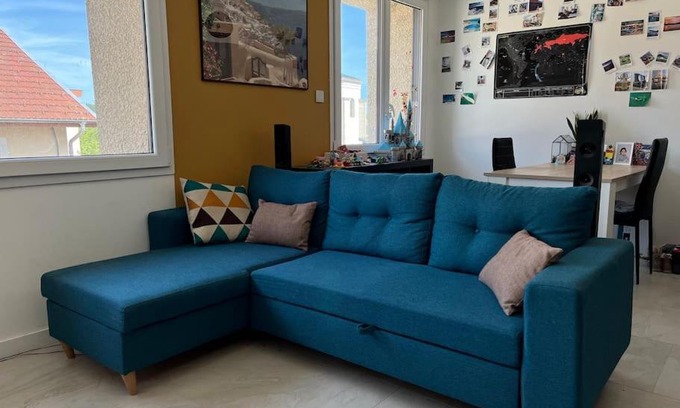 Oyonnax Apartamento | Appartement privé et lumineux en centre-ville, à Oyonnax, proche des lacs