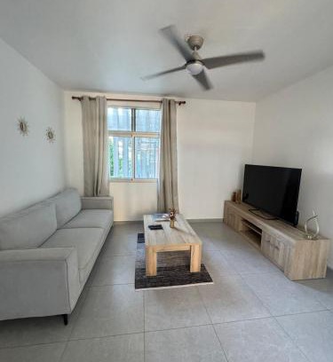 Kourou Apartamento | Appartement rénové équipé à 200m de la plage