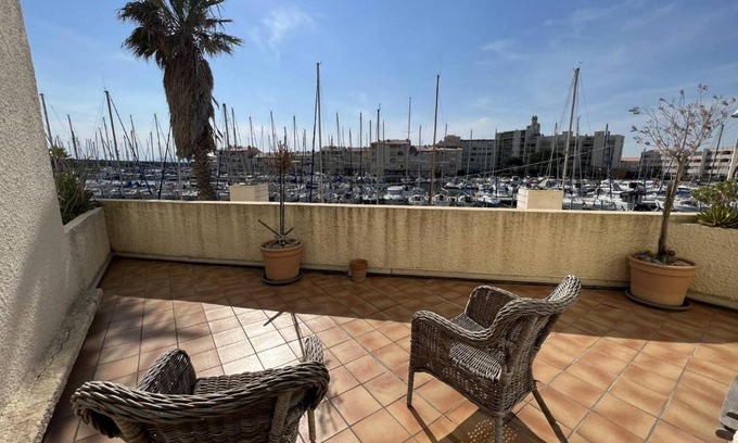 Leucate Apartamento | Appartement rénové 1 chambre + cabine, parking privé, à 400m de la plage - FR-1-81-601