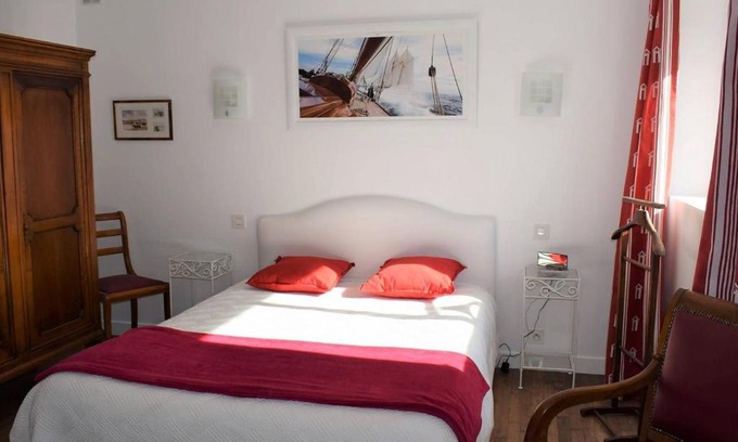 Tregastel Apartamento | Appartement rénové 3* avec jardin et WIFI à 20m de la plage - Trégastel - FR-1-368-77