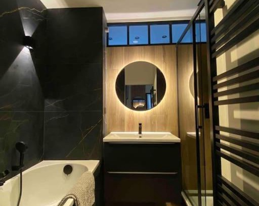 Quartier Vieux Marche-Cathedrale Apartamento | Appartement rénové Hyper Centre