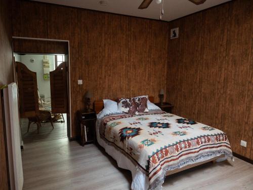 Soyaux Apartamento | Appartement rénové sur le thème du Far West