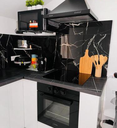 Noisy-le-Sec Apartamento | Appartement Royale 2 Pièces de 35 m2