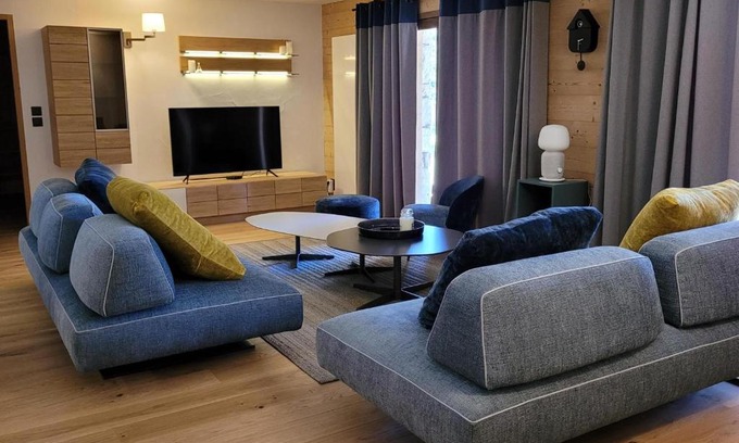 La Rosiere Apartamento | Appartement Spa Avec Terrasse, Billard, Babyfoot et Sauna à 500m des Pistes, Parking Inclus - FR-1-275-184