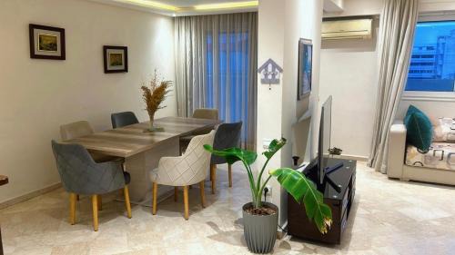 LA GIRONDE Apartamento | Appartement spacieux et jovial au centre de Casablanca
