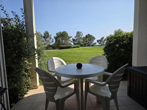 Chateau-d'Olonne Apartamento | Appartement terrasse, piscines, wi-fi, résidence face mer