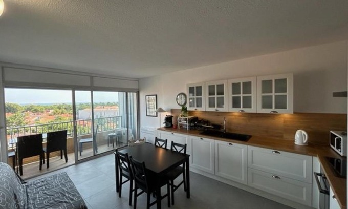 Argeles Plage Apartamento | Appartement T2 cabine avec parking sécurisé à 200m de la plage - FR-1-388-178