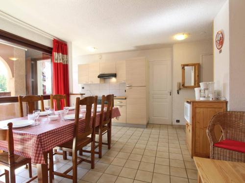 Briancon Apartamento | Appartement T2 cabine à Briançon, parfait pour 4-6 pers, proche centre, télécabine et commerces - FR-1-330C-65