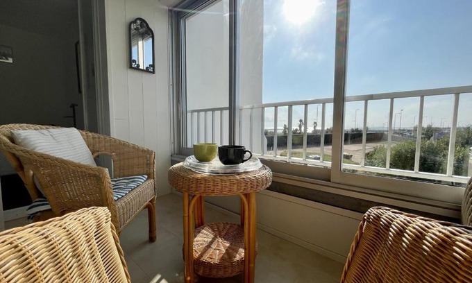 Sete Apartamento | Appartement T2 cabine avec climatisation, parking privatif à Sète - FR-1-338-466