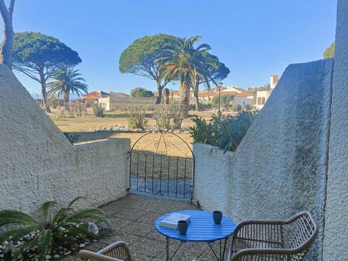 Le Barcares Apartamento | Appartement T2 confortable pour 4 pers, RDC, terrasse, parc arboré, piscine, WIFI, parking gratuit - FR-1-195-4