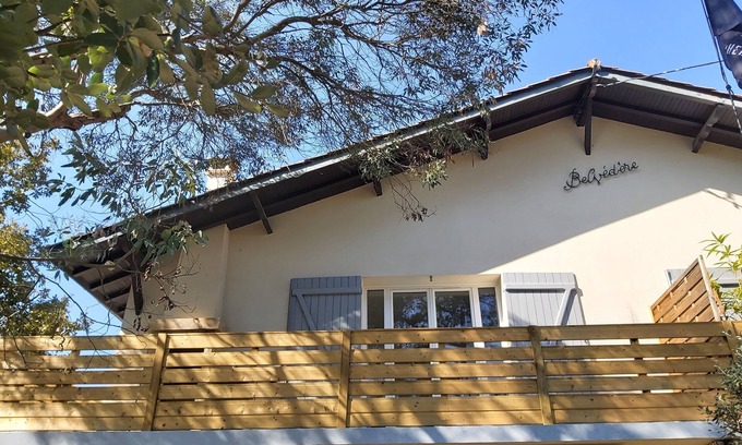 Piraillan Apartamento | Appartement T2 de 42m2 Avec Balcon à 150m de la Plage Côté Bassin