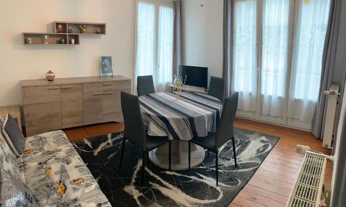 Le Treport Apartamento | APPARTEMENT T2 LE TREPORT - EN FACE DE LA MER