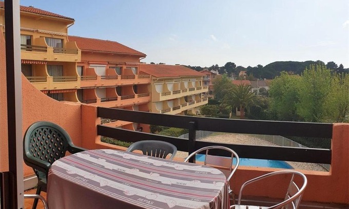 Argeles Plage Apartamento | Appartement T3 Mezzanine - 6 Couchages - Piscine - Parking Privé - Proche Plage - FR-1-388-68