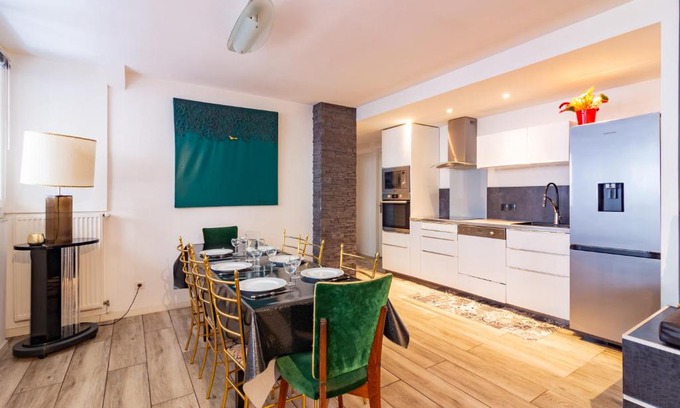 Saint-Georges Apartamento | Appartement T4 central quartier Saint-Georges -Le Picomax-