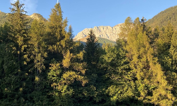 Les Thuiles Apartamento | Appartement Vallée de L'ubaye en Pleine Nature au Calme