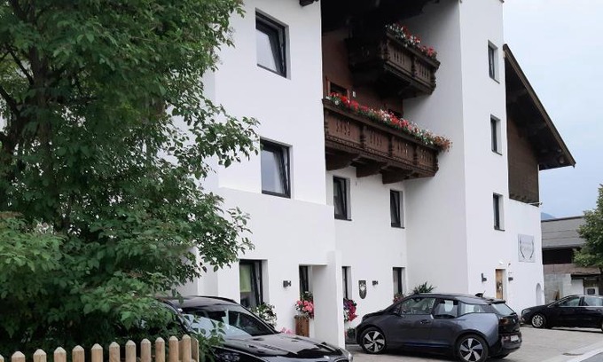 Erpfendorf Apartamento | Appartementhaus Hüttenberger