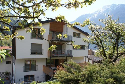 Sand in Taufers Apartamento | Appartment Plottenbäck
