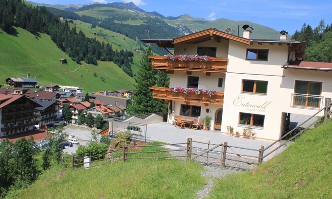 Lanersbach Apartamento | Appartments Enterwald