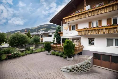 Villabassa Casa | Appartments Hofer Bergnest
