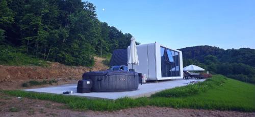 Mali Radic Complejo | APPLE Cabin with Jacuzzi - Spa