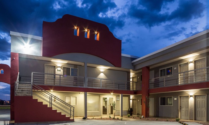 Cuauhtémoc Hotel | Apple Inn