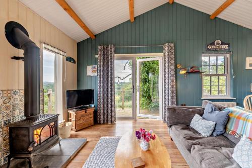 Dre-fach Felindre Casa | Apple Shack