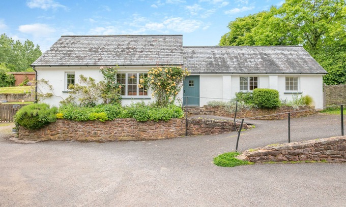 Crediton Casa | Apple Tree Cottage - East Forde Farm