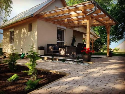Balatonlelle Apartamento | Apróka Relax