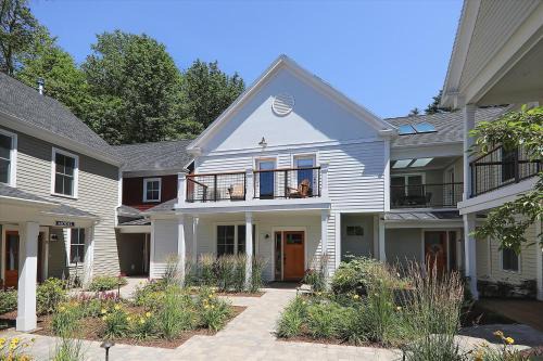 Stowe Area Casa | Apres Chalet at Village Walk C