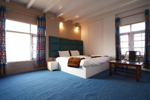 Srinagar Casa | ApriQuince Lodge