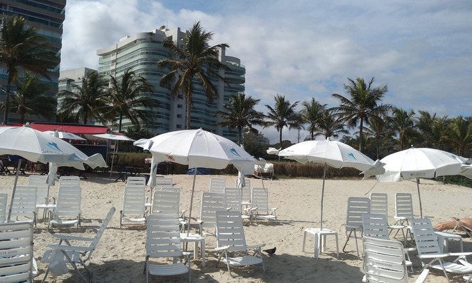Sao Lourenco Apartamento | Apt 2 Sleeps Jardim São Lourenço / Itaguaré 6 adultos 2 niños + Kit de playa