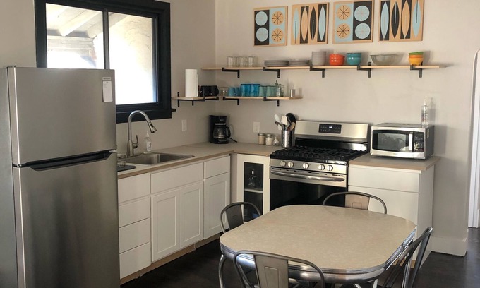 Richmond Heights Apartamento | Apt. located near Forest Park, Zoo, Washington & Fontbonne University