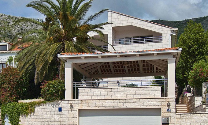 Plat Apartamento | Lujosa villa con vistas al mar y piscina, Plat apt. 2