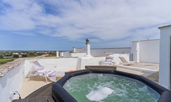 Specchia Casa | Apt Suite - Corte dei Mesci by Just Houses SRL – Con Jacuzzi