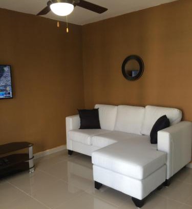 Punal Apartamento | Apt with ac,WiFii,Netflix close to airport