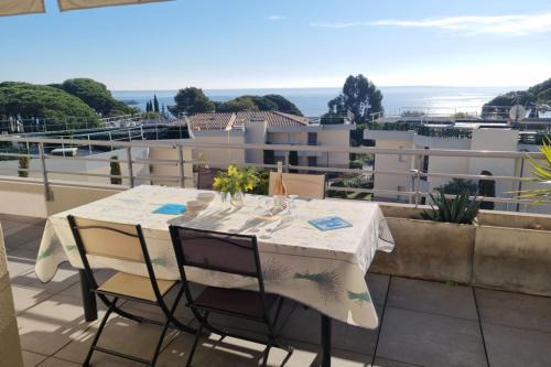 La Nartelle Apartamento | Apt With Pool Magnificent Sea View 80m To Beach