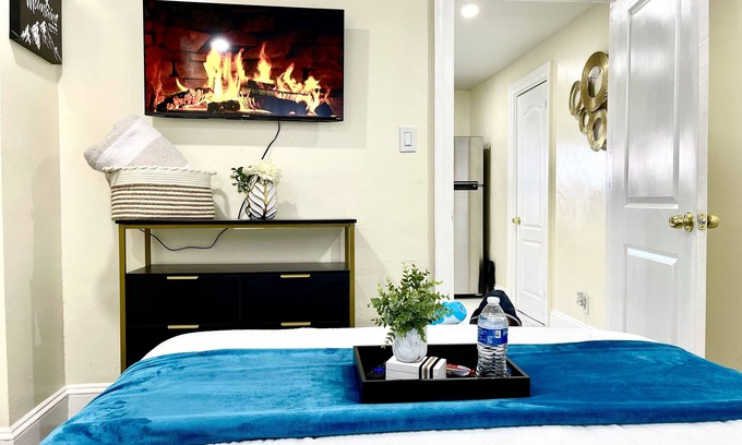 Utica Casa | Apt. With Ultrafast Speed FREE Internet