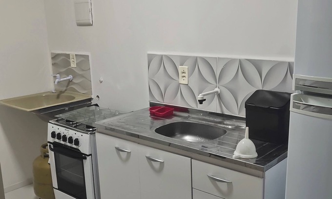 Nossa Senhora da Penha Apartamento | APT with Wifi, IPTV, Suite and Garage, close to EVERYTHING, Accommodation for 6 people