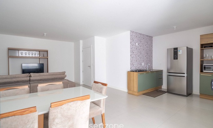 Castelo Branco Apartamento | Apto 2Q c/churrasq. 500m da Meia Praia ROT1001