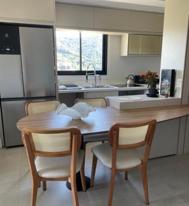 Itajai Apartamento | Apto 2Q na Praia Brava, 650m do mar, ao lado de Balneário Camboriú