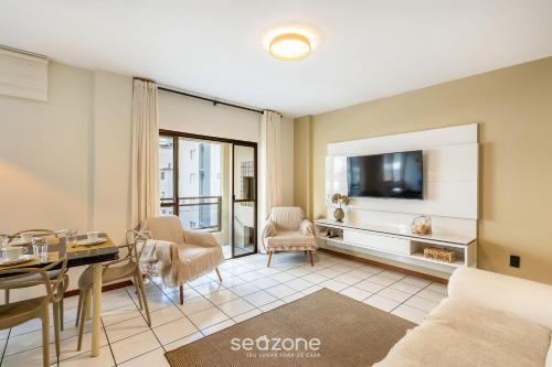 Castelo Branco Apartamento | Apto 3Q c/varanda 150m do mar Meia Praia EIS305