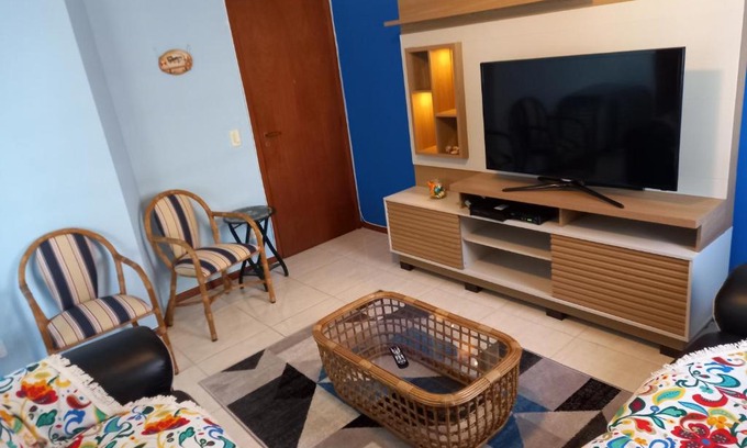 Jardim Praiano Apartamento | Apto 6 pessoas - Ar e Wi-Fi - praia da Enseada - Guarujá