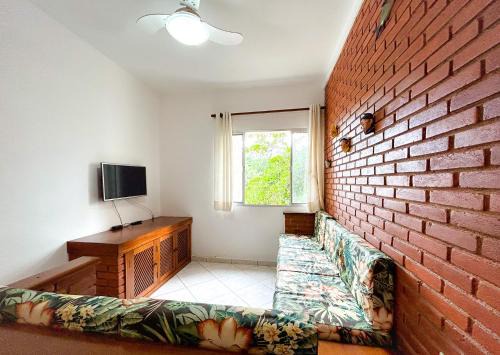 Acarau Apartamento | Apto c churrasq prox a Praia do Itagua -Ubatuba SP