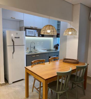 Aparecida Apartamento | Apto com vaga na garagem, frente praia, tudo perto
