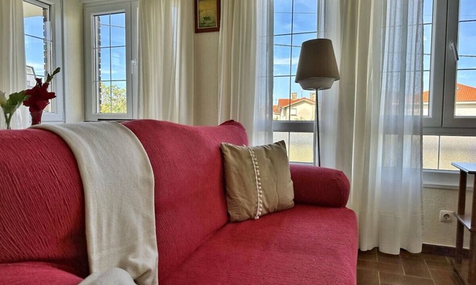 Castillo Siete Villas Apartamento | Apto con jardín compartido - Villa Currina 7801