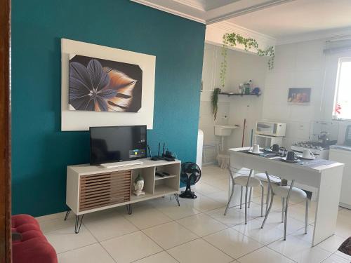 Ingleses Sul Apartamento | Apto de 2 dorm. a 400m do mar.