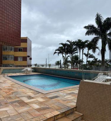 Caioba Apartamento | Apto em Caiobá beira mar