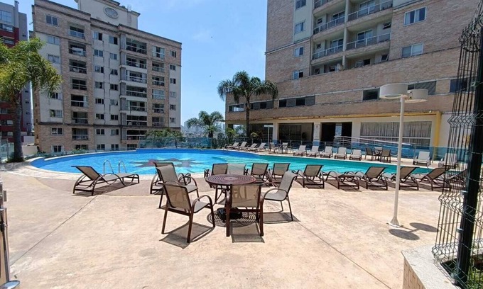 Tabuleiro Apartamento | Apto em Camboriú com Piscina e ar Condicionado