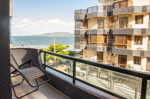 Itapema Apartamento | Apto em condomínio Pé na Areia em Itapema N1672