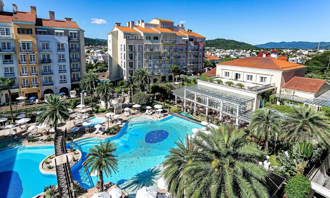 Jurere Apartamento | Apto em Resort de luxo próximo ao mar ILC